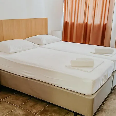 モーテル Ljetni Raj Baška Voda